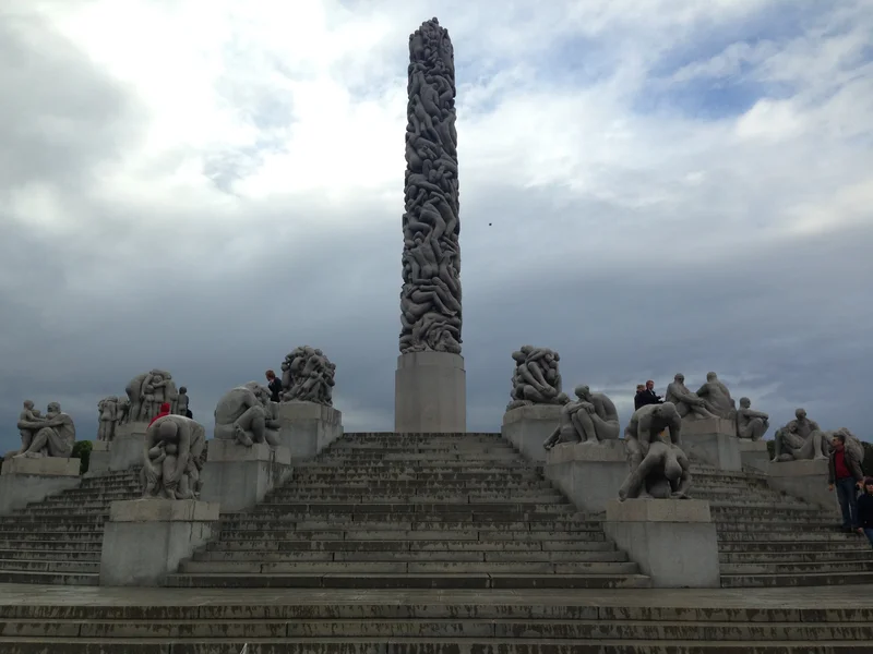 Vigelandsparken - gallery image 12