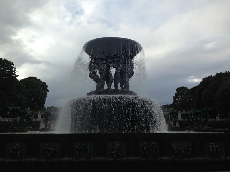 Vigelandsparken - gallery image 21