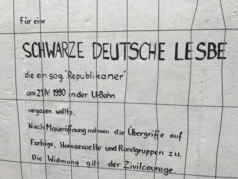 Berlin Wall - gallery image 9