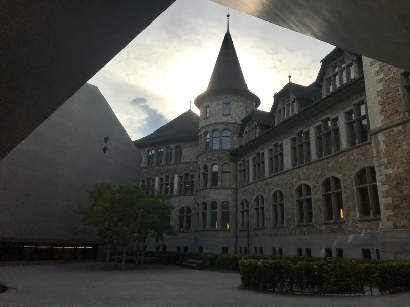 Zürich - gallery image 9