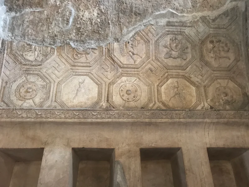 Pompeii - gallery image 13