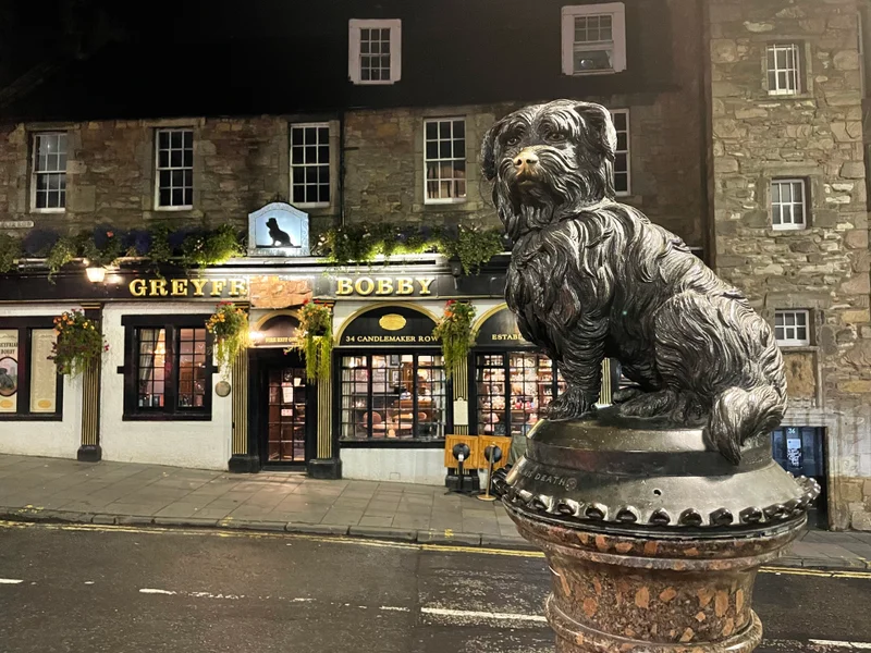 Edinburgh - gallery image 9