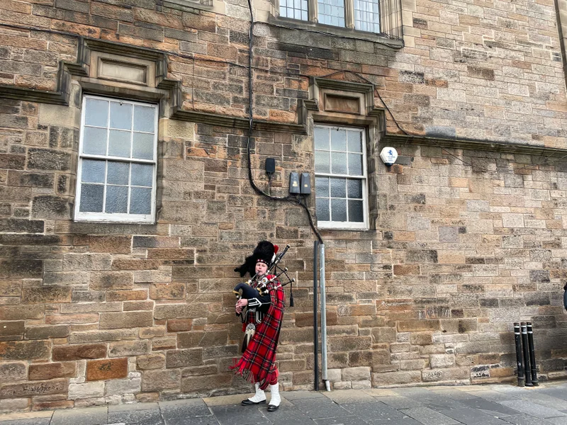 Edinburgh - gallery image 10