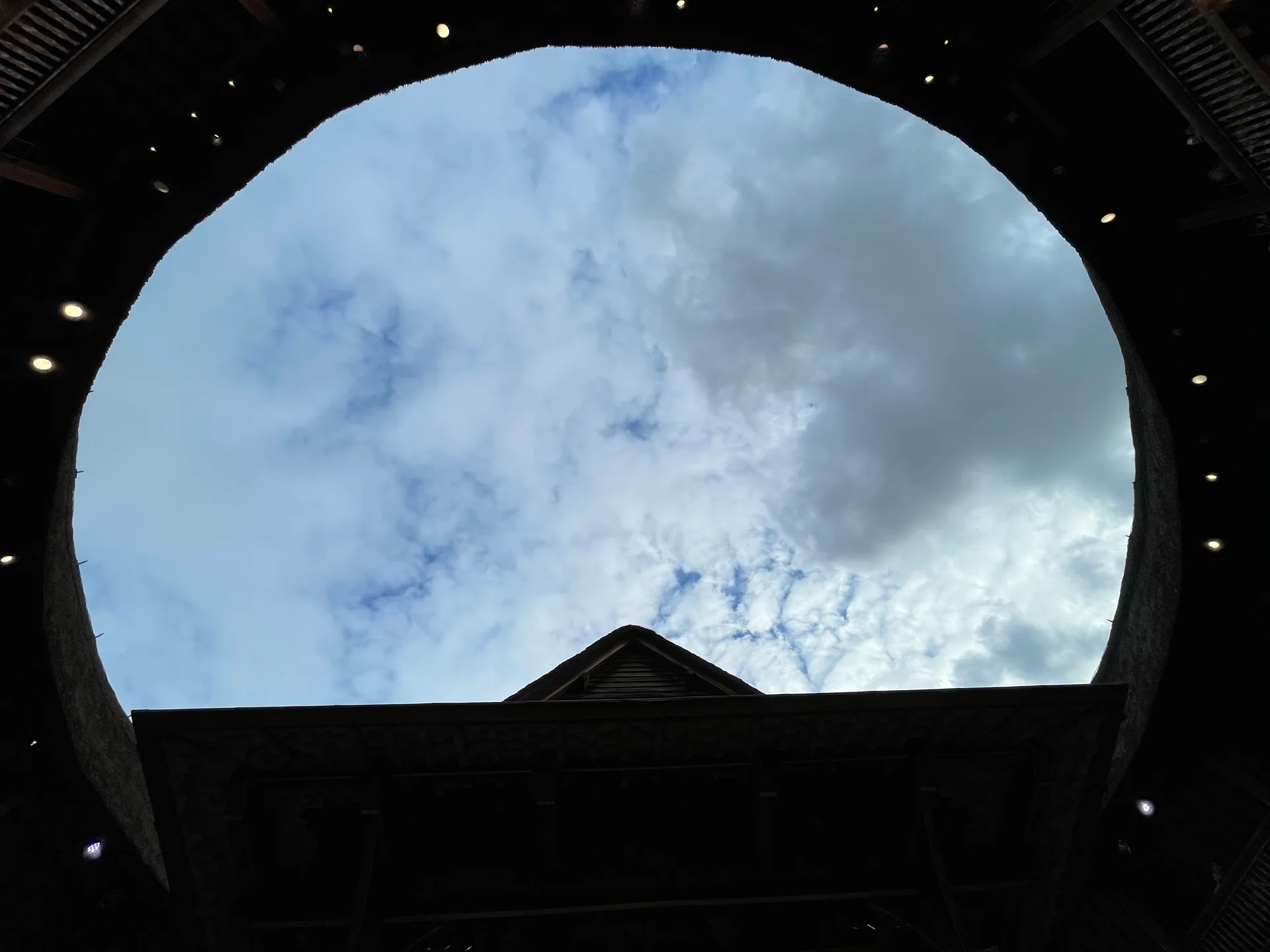 The Globe - feature image