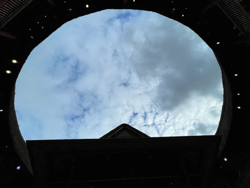 The Globe - feature image