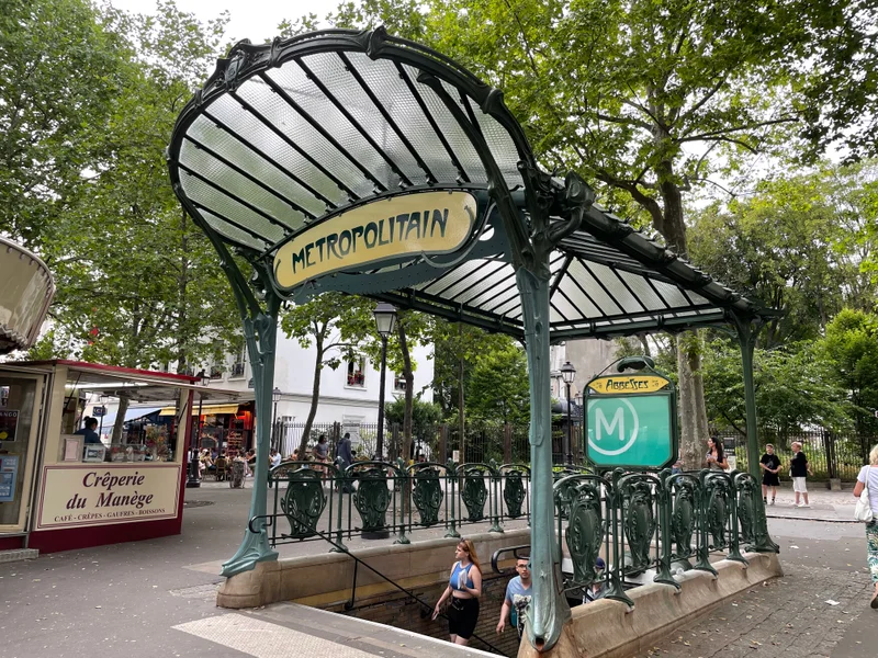 Paris 2022 - gallery image 11