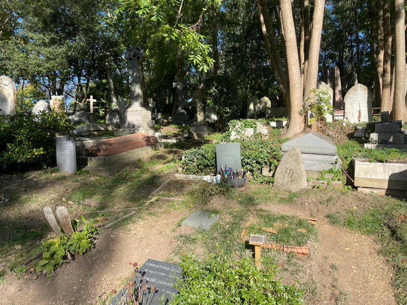 Dead - gallery image 6