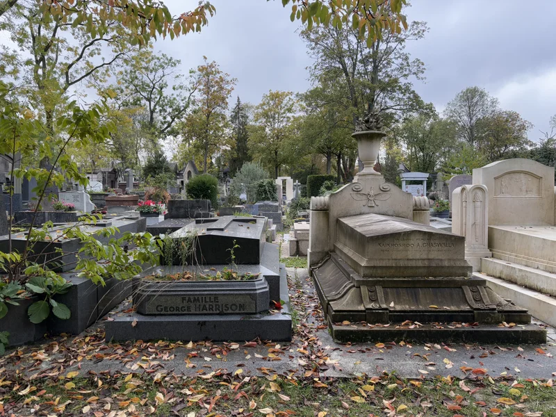 Dead Parisians - gallery image 13