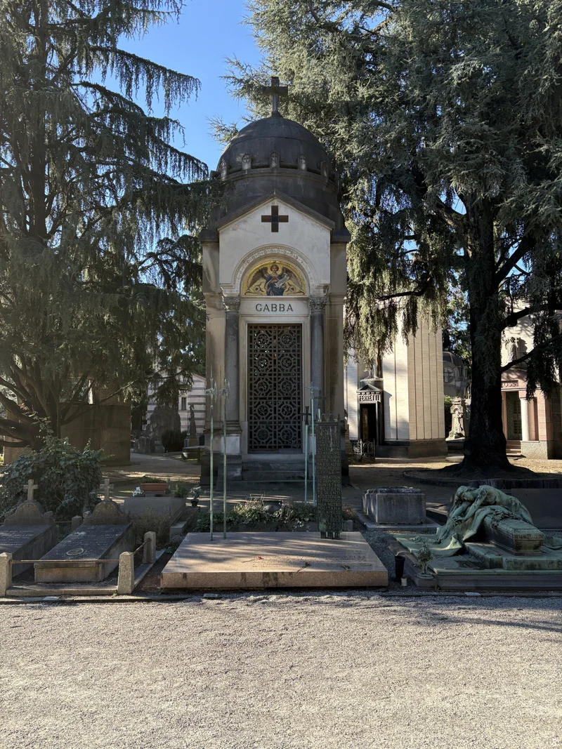 Morto - gallery image 2