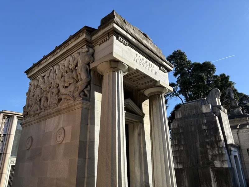 Morto - gallery image 7